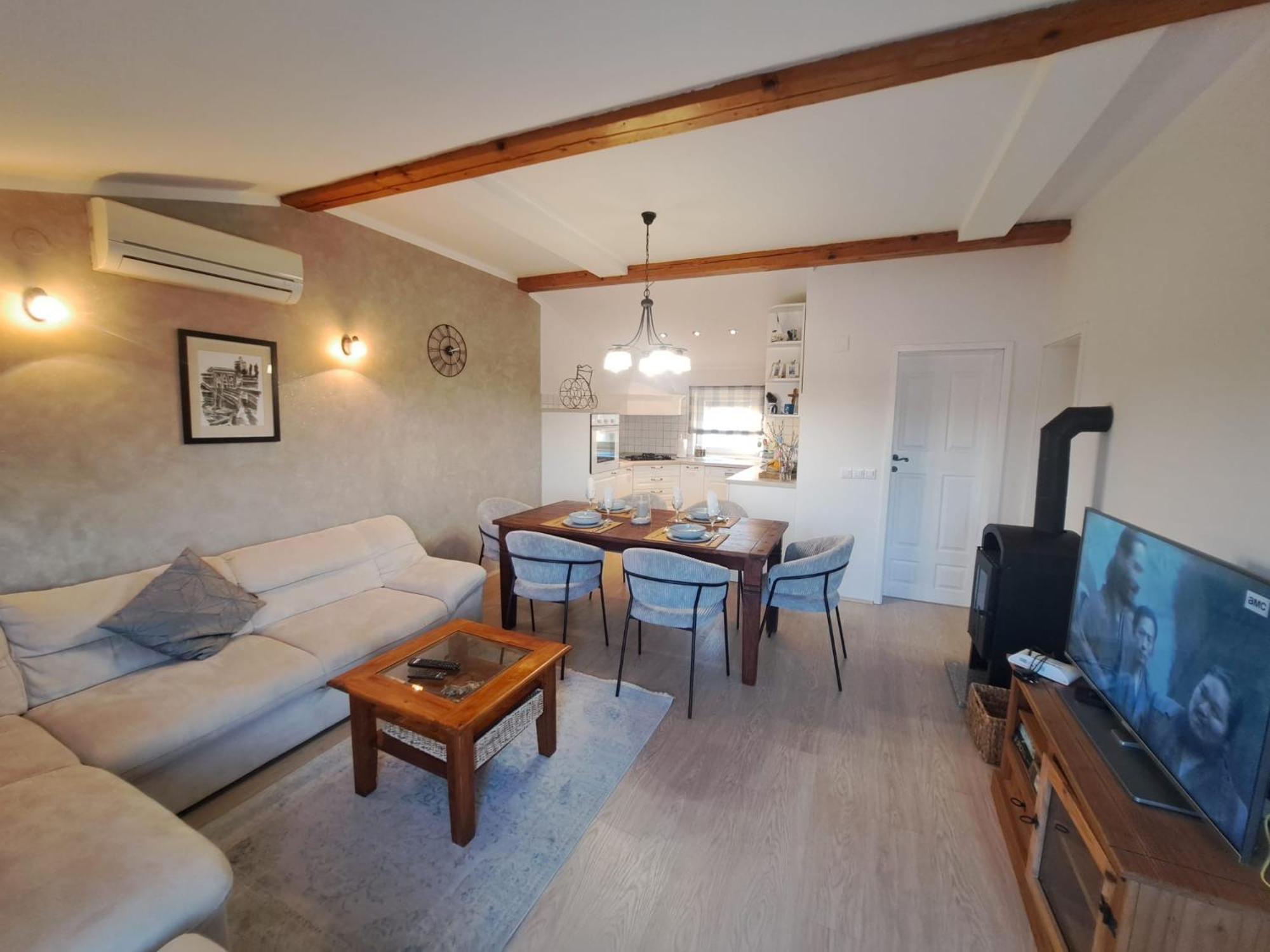 Apartman Lucia 포세다르예 외부 사진