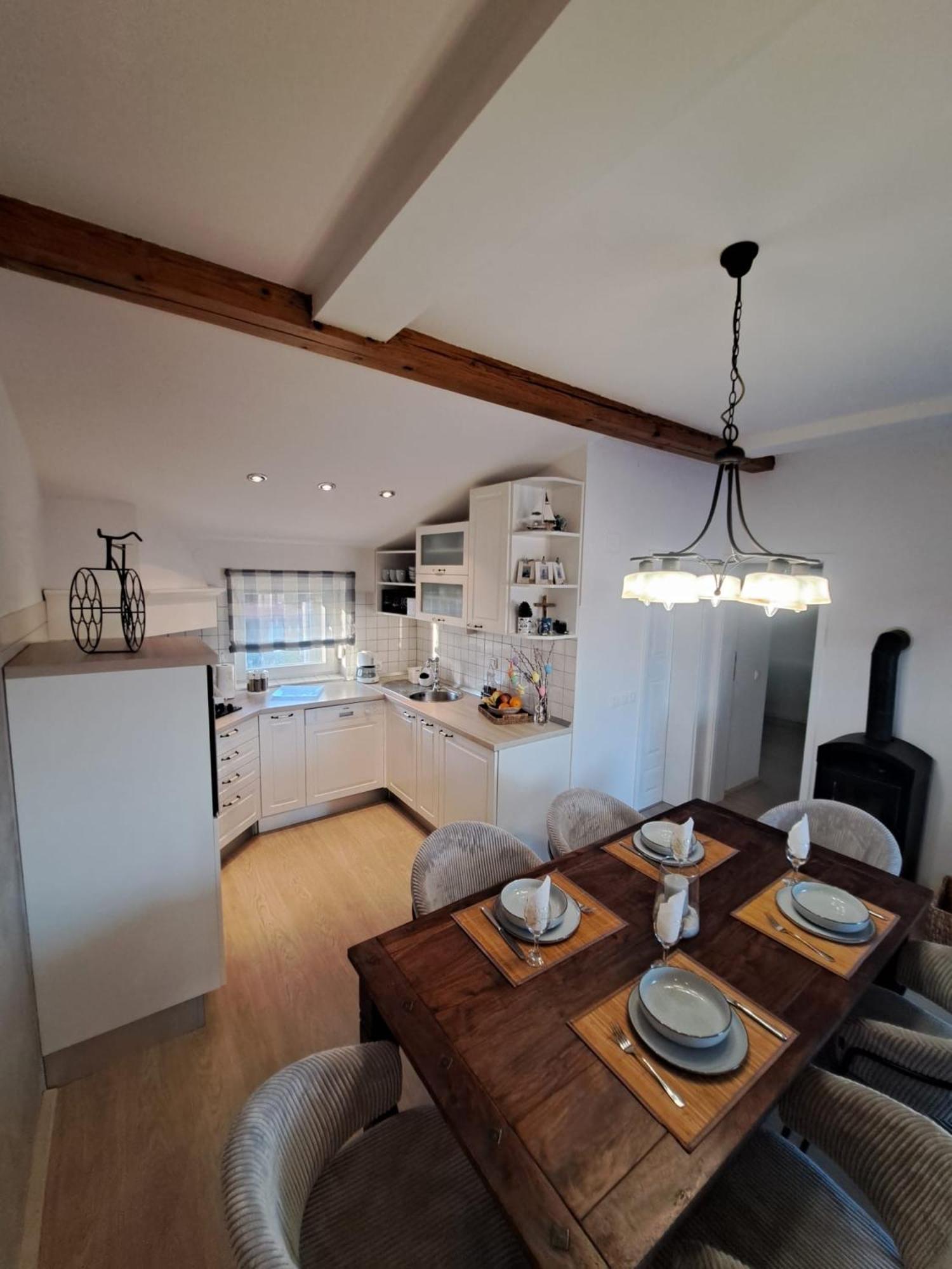 Apartman Lucia 포세다르예 외부 사진